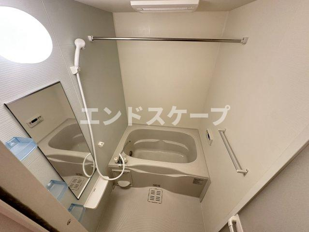 ＴａｋａｓａｋｉＴｏｔｔｏｓⅡの浴室|高崎、前橋のお部屋探しはエンドスケープまで！お客様の理想お聞かせ下さい♪