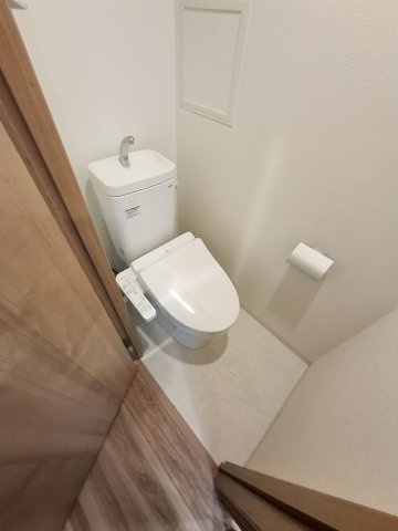 ブリージェ夙川南郷のトイレ
