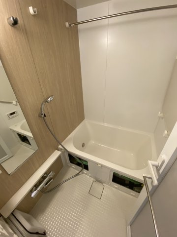 プラウドフラット根津谷中の浴室|※参考写真