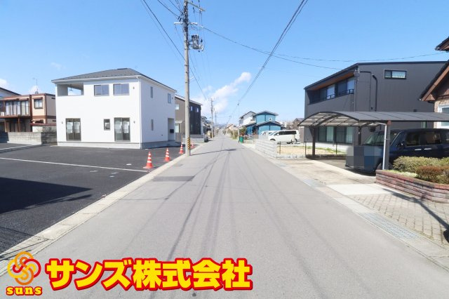 郡山市富田町字大徳南第20　　　１号棟　　小山田小学校、郡山第6中学区の外観|東側前面道路