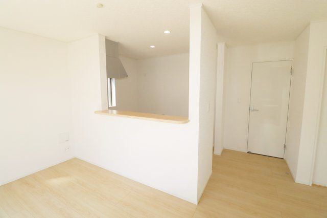 郡山市富田町字大徳南第20　　　１号棟　　小山田小学校、郡山第6中学区のキッチン|
