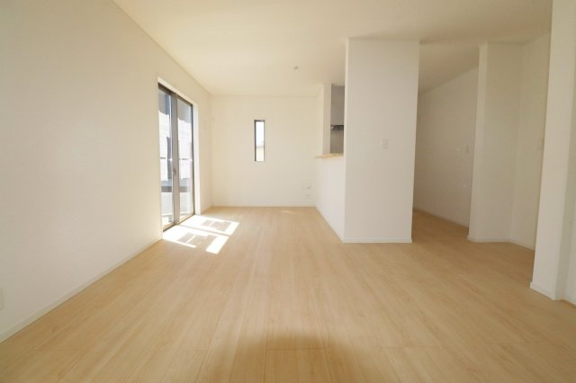 郡山市富田町字大徳南第20　　　１号棟　　小山田小学校、郡山第6中学区の居間・リビング