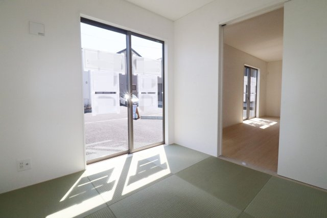 郡山市富田町字大徳南第20　　　１号棟　　小山田小学校、郡山第6中学区の和室