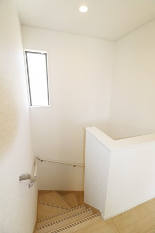 郡山市富田町字大徳南第20　　　１号棟　　小山田小学校、郡山第6中学区の内装