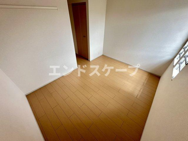 ウールーポルトの洋室|高崎、前橋のお部屋探しはエンドスケープまで！お客様の理想お聞かせ下さい♪