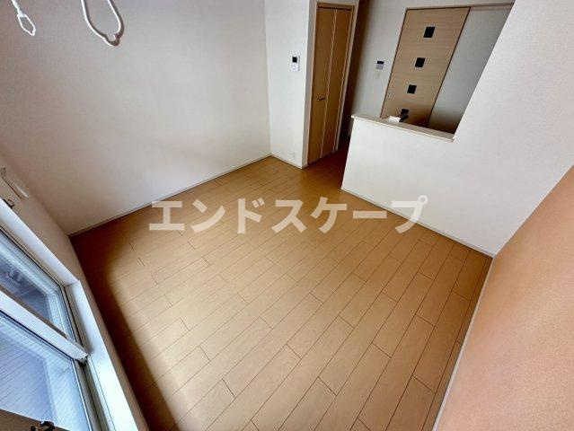 ウールーポルトの居間・リビング|高崎、前橋のお部屋探しはエンドスケープまで！お客様の理想お聞かせ下さい♪