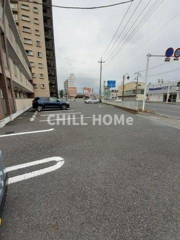 アルカンシェルの駐車場|当社、チルホームのHPもご覧ください(^^)/物件情報多数♪