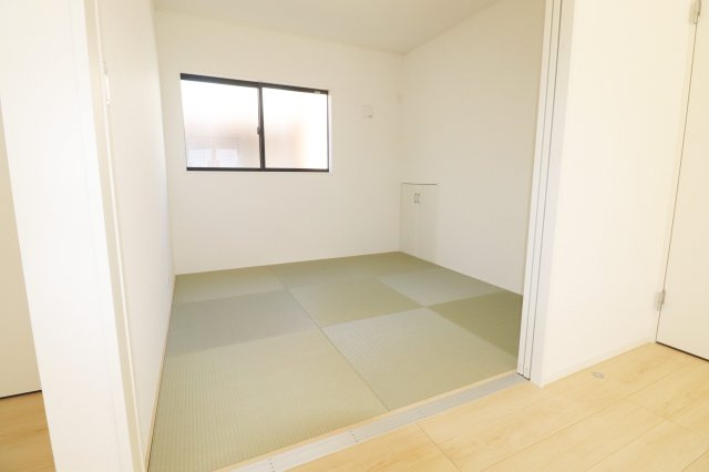 郡山市富田町字大徳南第20　　　2号棟　　小山田小学校、郡山第6中学区の和室