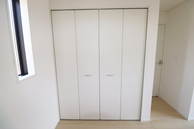 郡山市富田町字大徳南第20　　　2号棟　　小山田小学校、郡山第6中学区の収納