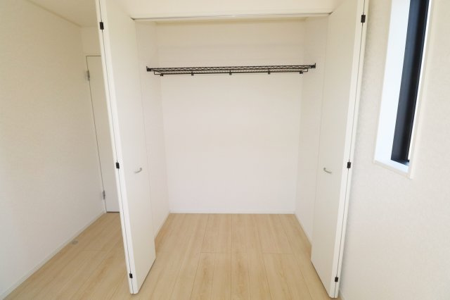 郡山市富田町字大徳南第20　　　2号棟　　小山田小学校、郡山第6中学区の収納