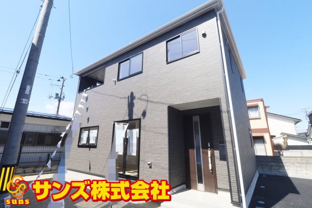 郡山市富田町字大徳南第20　　　2号棟　　小山田小学校、郡山第6中学区の外観|南西側から見た外観♪