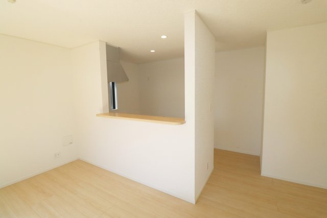 郡山市富田町字大徳南第20　　　３号棟　　小山田小学校、郡山第6中学区のキッチン|
