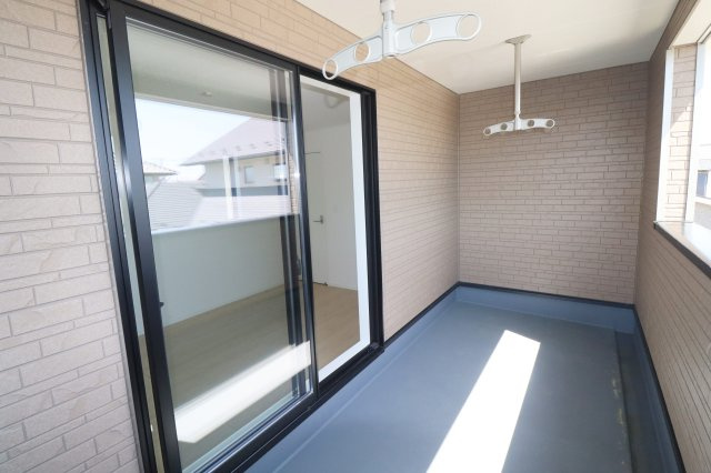 郡山市富田町字大徳南第20　　　３号棟　　小山田小学校、郡山第6中学区のバルコニー