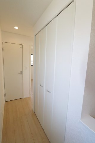 郡山市富田町字大徳南第20　　　３号棟　　小山田小学校、郡山第6中学区の収納