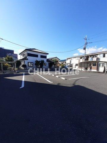 ＬａＴｏｕｒＫＡＩＺＡＷＡ　Ⅴの駐車場|当社、チルホームのHPもご覧ください(^^)/物件情報多数♪