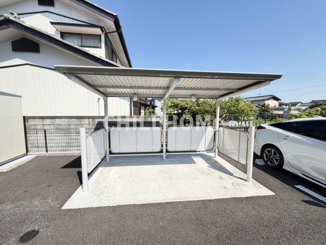 フェリスの駐車場|当社、チルホームのHPもご覧ください(^^)/物件情報多数♪