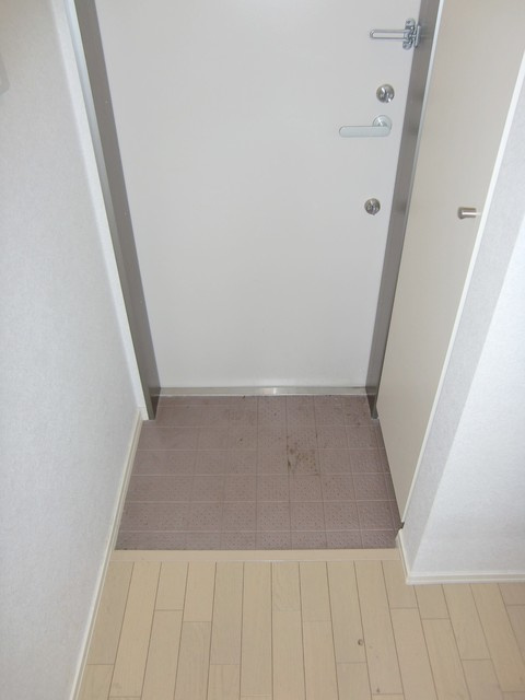 CUBE　NAKASENGAWA(キューブ　ナカセンガワ)の玄関