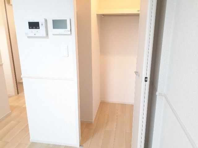 アスセーナ　並木の収納