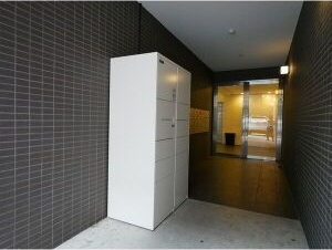 エルミタージュ新栄のエントランス