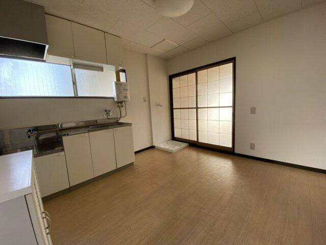 中佐津間ハイツの内装|※写真は別室です