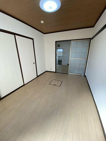 中佐津間ハイツの子供部屋|※写真は別室です