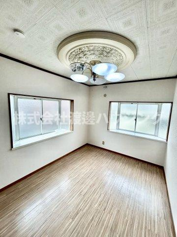 稲葉荘二丁目一戸建のその他|窓