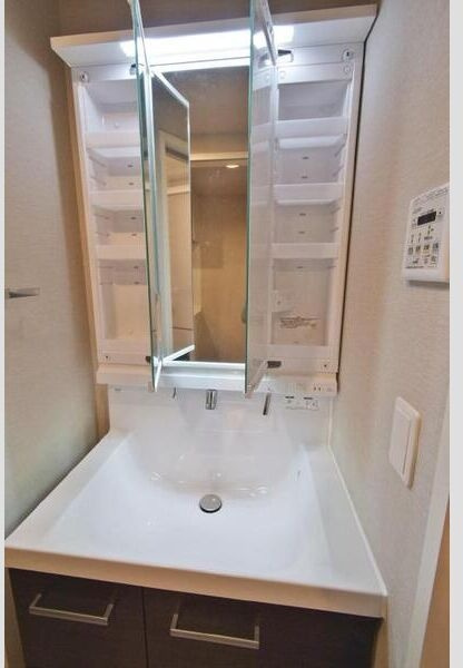 エスペランサ上前津の洗面所