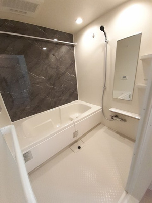 【浴室】 | ベル・モア