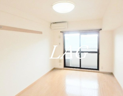 【居間・リビング】 | ＬＥＯ伍拾伍番館 | 洋室のお部屋です。