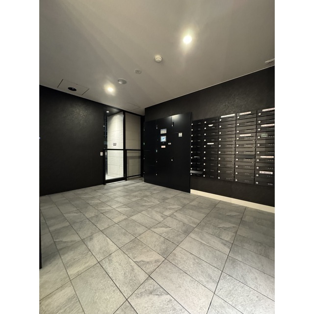 アーバネックス上野元浅草のエントランス