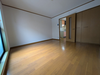 8帖の洋室のお部屋☆