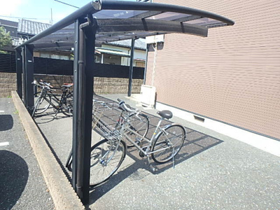 ★屋根付駐輪場★（空き状況・使用料等詳細はご確認下さい）