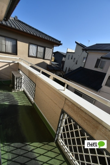 西村貸住宅のバルコニー