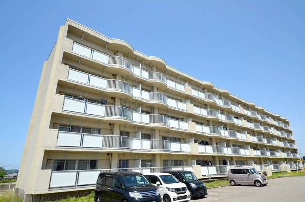 ビレッジハウス上北島1号棟の外観