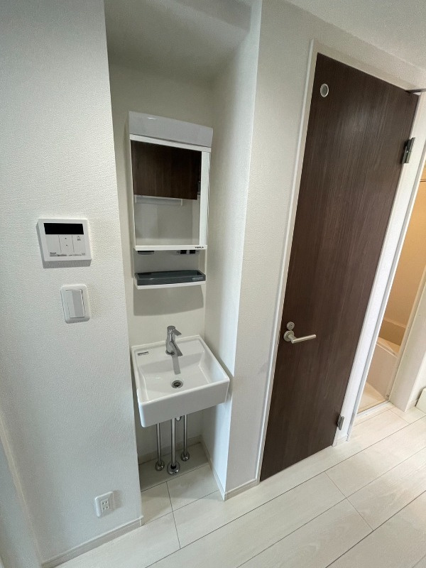 グランクオール北赤羽の洗面所