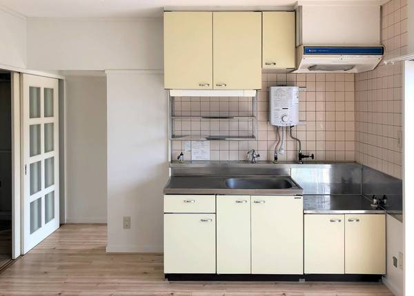 ビレッジハウス上北島1号棟のキッチン|ビレッジハウスの同一物件・同一タイプの間取りの写真です