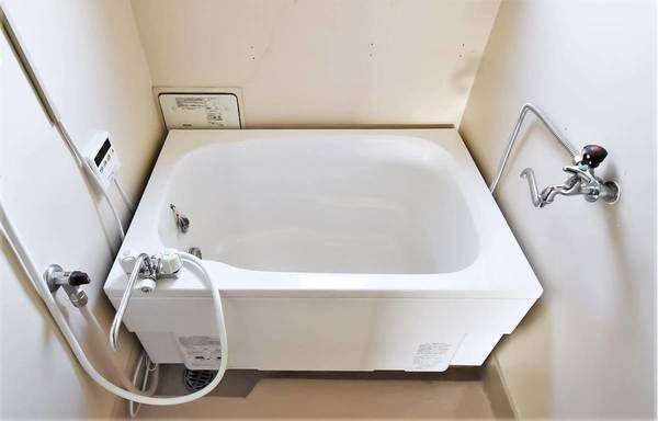 ビレッジハウス上北島1号棟の浴室|ビレッジハウスの同一物件・同一タイプの間取りの写真です