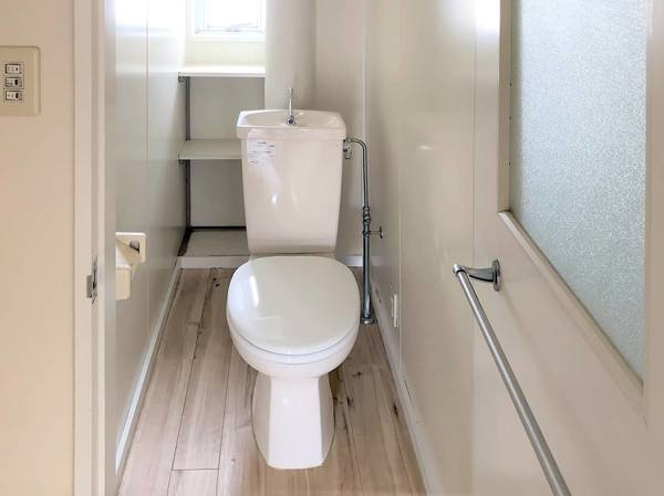 ビレッジハウス上北島1号棟のトイレ|ビレッジハウスの同一物件・同一タイプの間取りの写真です