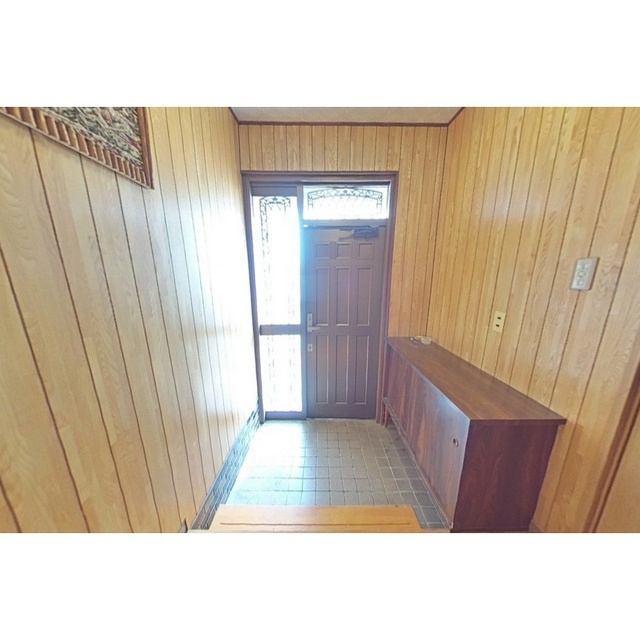 瑞穂市本田の一戸建ての玄関