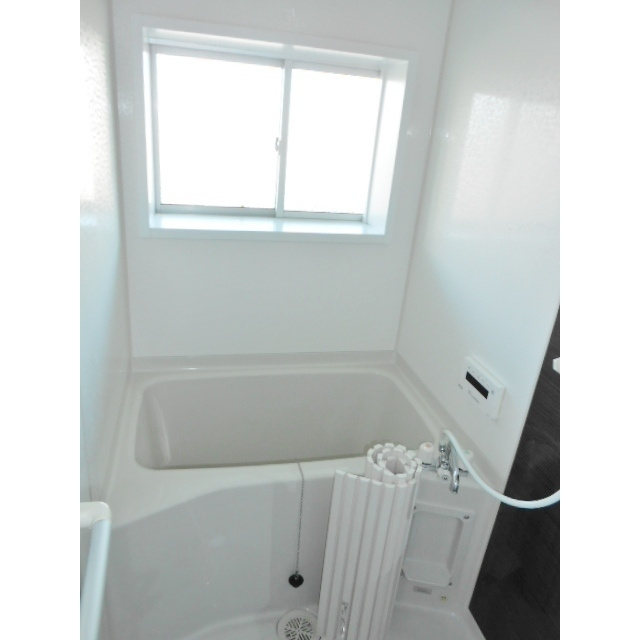 中秀ビルの浴室