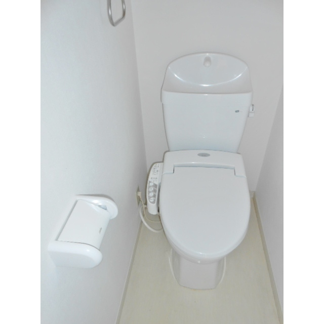 中秀ビルのトイレ