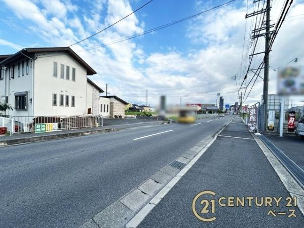 大和高田市神楽　一戸建の前面道路含む現地写真|■現地撮影写真■広々とした前面道路で駐車も楽々！