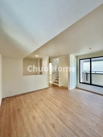 江戸川区大杉2丁目新築分譲住宅の居間・リビング|居間リビング