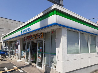 【周辺】 | Ｅｘｃｅｌｌｅｎｔ・Ｔ | ファミリーマート様まで20m