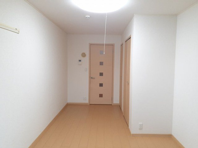 【内装】 | ソレイユ・道