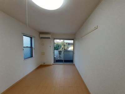 【内装】 | ソレイユ・道