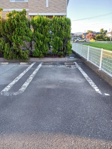 ビサイドｓｔⅡ　Ｂの駐車場