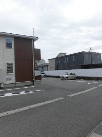 ＮＫＳ１２の駐車場