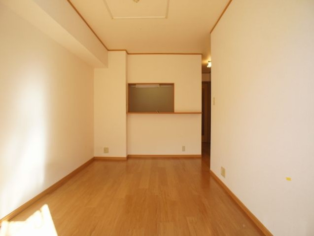  | グレイスハイツＢ | ゆったりできるリビングです♪