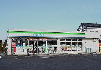 レオパレスカトレアの周辺